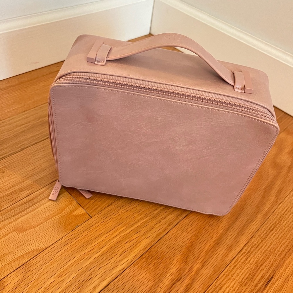 BEIS Cosmetic Case